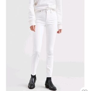 Levi's 721 high rise skinny jeans!